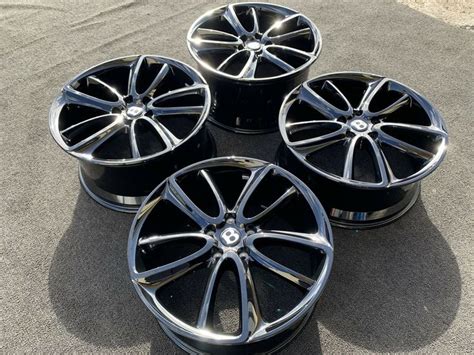 22 Velocity Rims Velocity Bentley Speed Rims