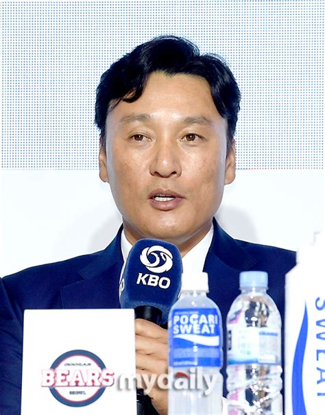 Md포토 이승엽 감독 두산 감독으로 참석한 Kbo 미디어데이 네이트 스포츠