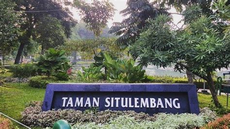 Taman Yang Asyik Buat Tempat Ngabuburit Di Jakarta Halaman All