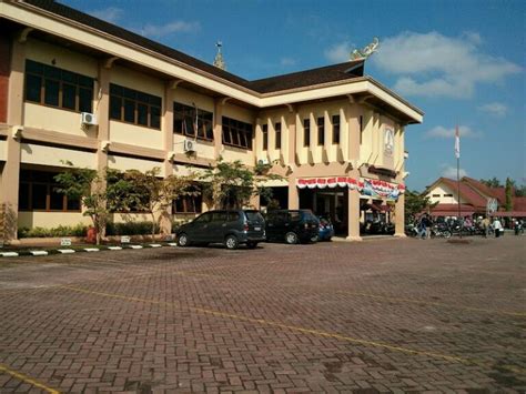 Sekolah Kedinasan Di Kota Balikpapan Data Pendidikan