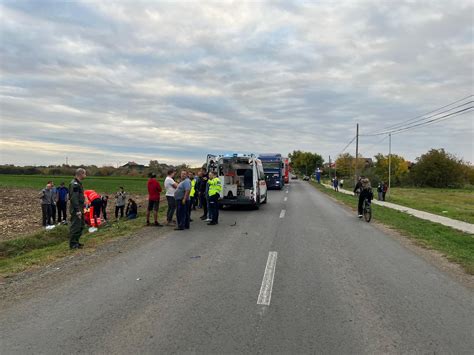 Un motociclist de 29 de ani a murit pe un drum din Arad după ce a