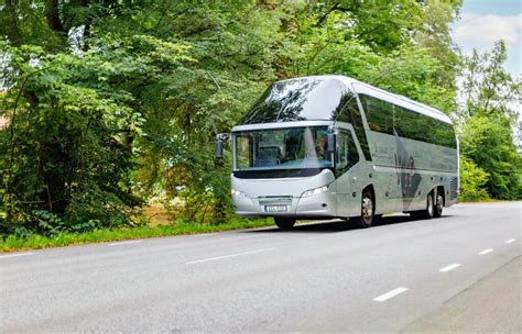 Den ultimata guiden till att hyra buss i Skåne Allt du behöver veta