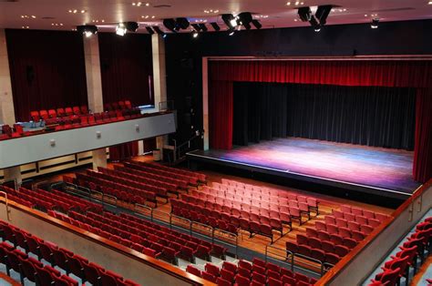 What do the seats look like? (Alban Arena, St Albans) – Family Tickets