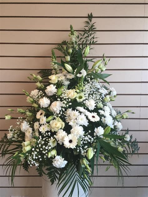 Pedestal Arrangement Buy Online Or Call