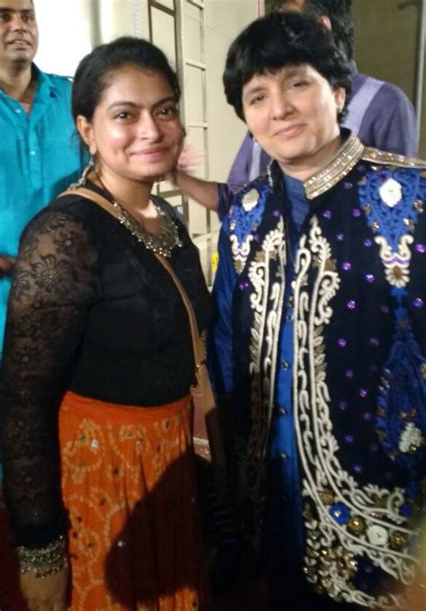 Falguni Pathak Husband Photo Spacotin