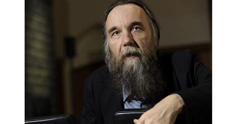 Взривиха колата на главния идеолог на Путин - Александър Дугин, дъщеря ...
