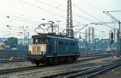 144 071 Stuttgart Hbf 28 09 79 Bahnbilder Von W H Brutzer Flickr