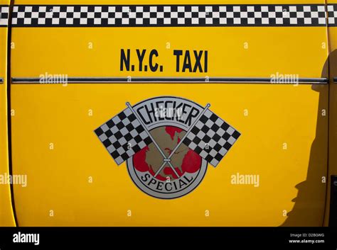 Checker cab hi-res stock photography and images - Alamy