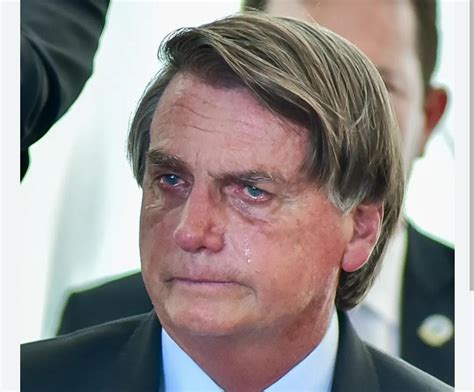 Bolsonaro Diz Tomei Outra Facada Dessa Vez Nas Costas Após Se Tornar