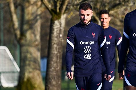 Clauss Digne Mendy les dommages latéraux de la liste de Didier