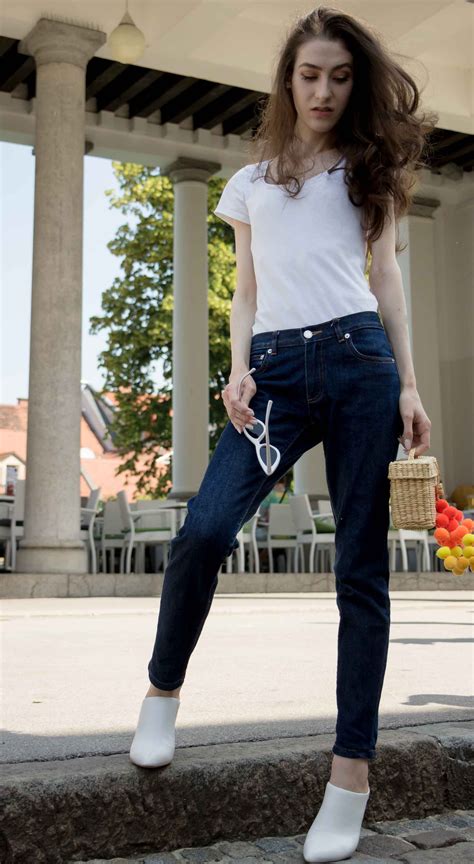 dark blue jeans outfit - Edwardo France