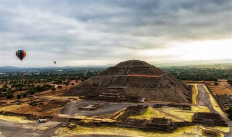 3 Gigantic Mesoamerican Pyramids Shrouded in Mysteries — Curiosmos