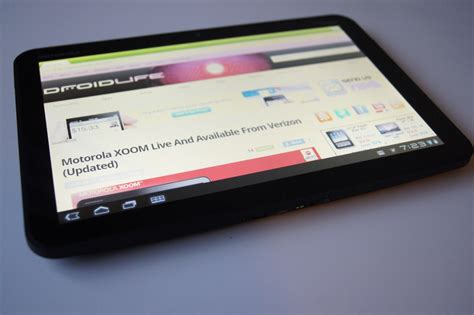 Motorola XOOM Unboxing – Verizon (Updated)