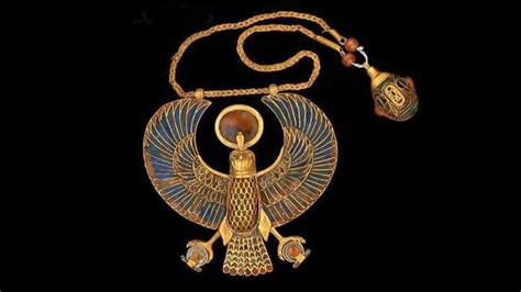 Photos Of Lavish Pieces Of Ancient Egyptian Jewelry