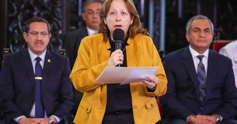 Dimite La Ministra De Educación A Instancias Del Gobierno Tras Criticar