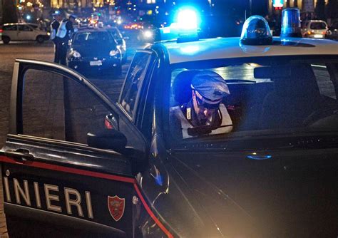 Donna Trovata Morta In Casa A Latina Era Legata E Imbavagliata