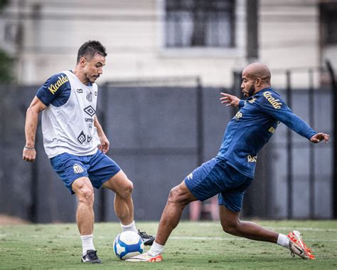 Escala O Carille Comanda Treino T Tico E Prepara Mudan As No Santos