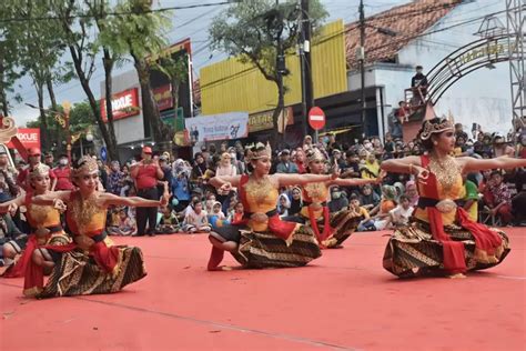 Sri Sumarni Kirab Budaya Sebagai Bukti Grobogan Miliki Peradaban