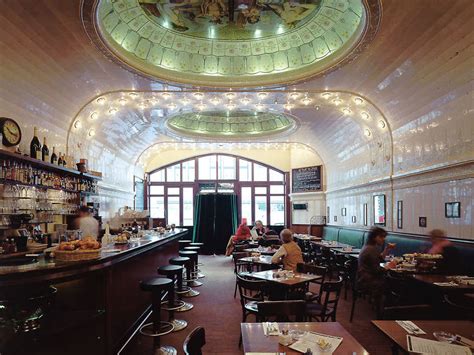 9 Best Restaurants In Hamburg For Delicious Dining