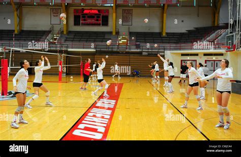 Unm Johnson Gym Hi Res Stock Photography And Images Alamy