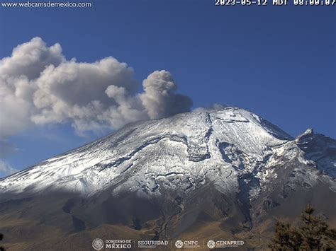 El Volc N Popocat Petl Emite Exhalaciones Una Explosi N Y