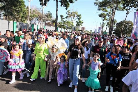 Majestuoso Desfile Educativo Dio Inicio A Los Carnavales De Matur N