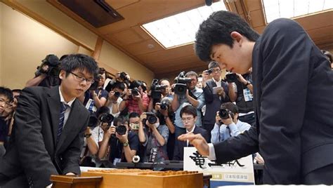 藤井聡太四段、なるか29連勝 10代対決 サッと見ニュース 産経フォト