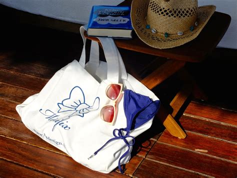Banu Nun Kafesi Navy And White Bikini