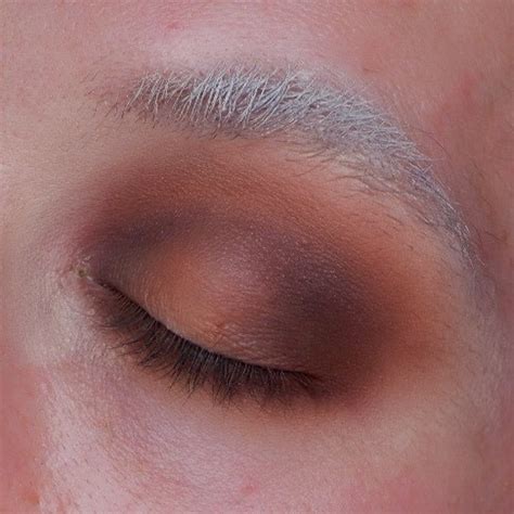 Glow Up S Leigh Easthope Uses Our Nude Palette Illamasqua