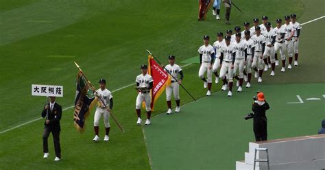 センバツ開幕 4年ぶりに選手全員が入場行進 36校の熱戦始まる 写真特集619 毎日新聞