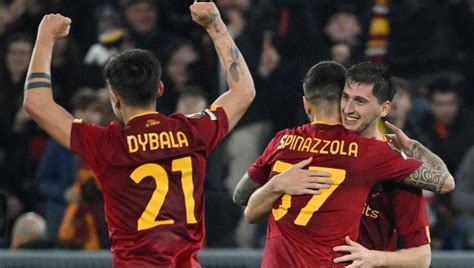 Roma Real Sociedad 2 0 In Gol El Shaarawy E Kumbulla Quarti Di Europa