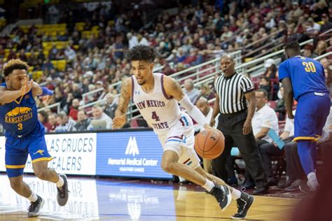 NMSU basketball takes on UMKC: Photo gallery - NMSU Round Up