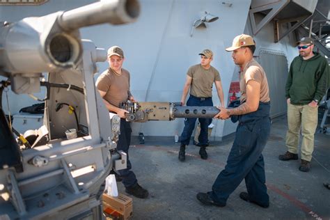 Dvids Images Uss Sampson Ddg 102 Gets A Ship Groom At Naval Surface Warfare Center Port