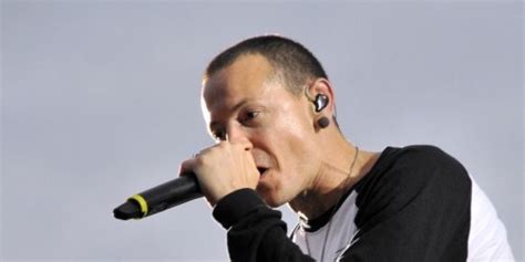 Linkin Park lead singer Chester Bennington dies aged 41 | Newstalk