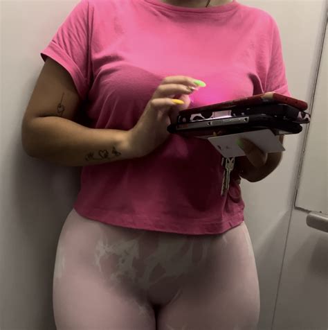 Big Ass On Pink Leggins Oc Spandex Leggings Yoga Pants Forum