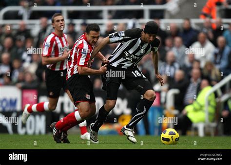 Sunderland S Steed Malbranque Left And Newcastle United S Jonas