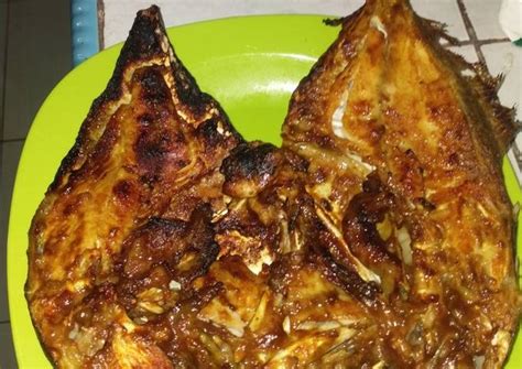 Resep Ikan Bakar Bumbu Kuning Oleh Fitriapri Cookpad