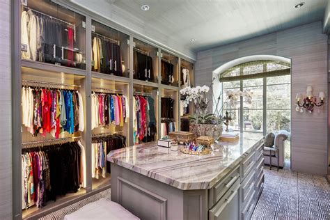 Luxury Closets