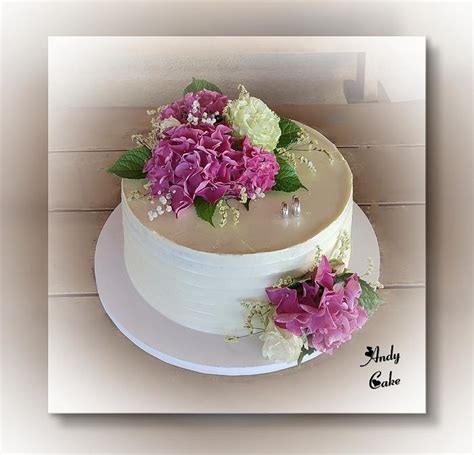 Wedding Cake Decorated Cake By Andycake Cakesdecor