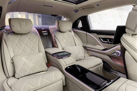 Mercedes-Maybach S-Class - Car Body Design