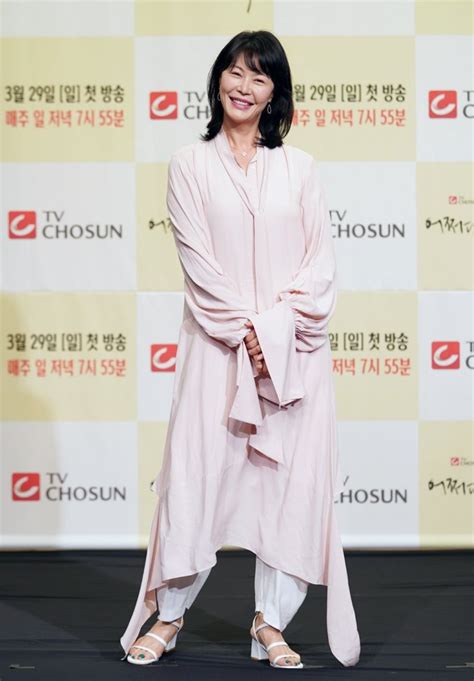 Jin Hee Kyung Photo Gallery 진희경 Hancinema