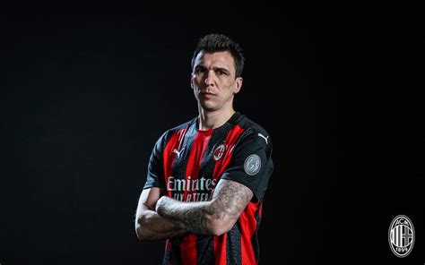 Stella Rossa Milan Le Formazioni Ufficiali Stankovic Sceglie La