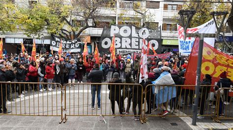 Siguen Las Marchas El Polo Obrero Se Moviliza En El Centro Porte O