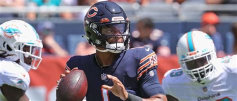 Bears Quarterback Justin Fields Dominates In His NFL Debut | The Daily ...