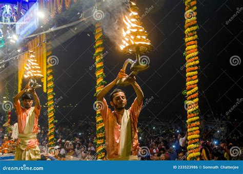 Performing Ganga Aarti at Varanasi Uttar Pradesh Editorial Photo ...