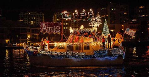 Florida Christmas Boat Parade 2024 Lok Gerda Fanchon