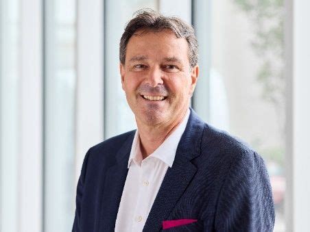 Wirtschaftszeit Laurent Mulley Neuer Leiter Der Globalen Vertriebs