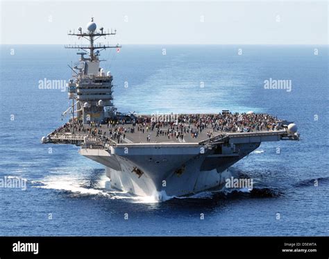 Us Navy Nimitz Class Nuclear Aircraft Carrier Uss Abraham Lincoln Returns To Home Port August 6