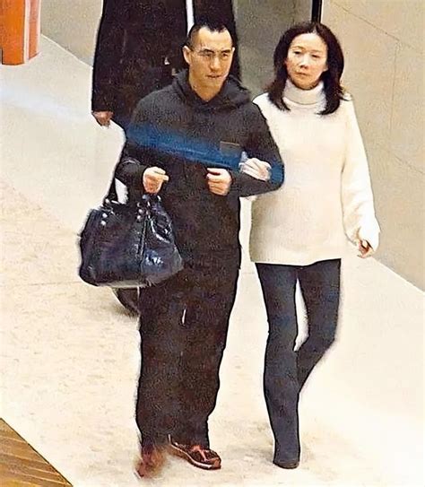 賭王二房唯一兒子何猷龍：被懷疑不是二太親生，結婚多年感情如初 每日頭條