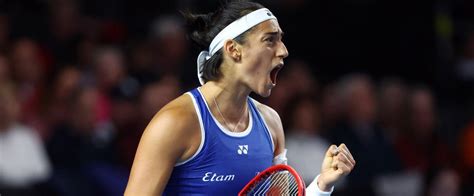 Tennis Billie Jean King Cup Garcia Bat Dart Et Envoie Les Bleues En